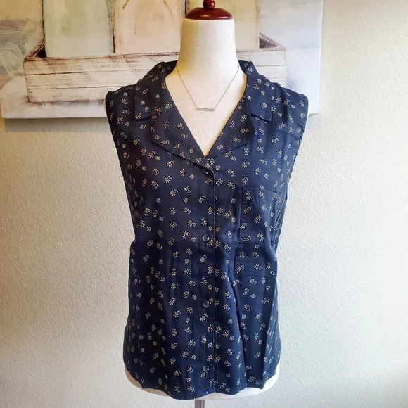 SO | Cropped Sleeveless Button Down Top in Black Daisy Dot sz 2X - Picture 1 of 12